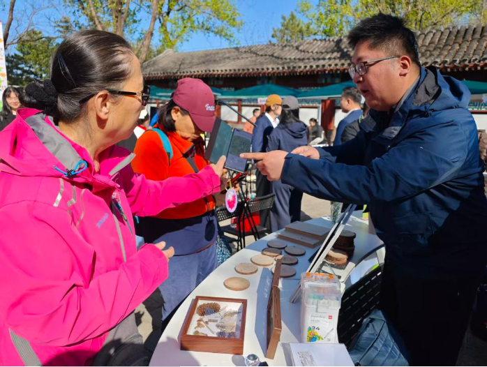 图为“春醒万物 多彩生态”222.png